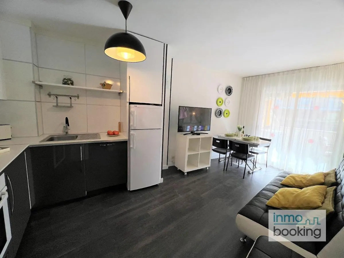 Family Arquus Beach Salou, Climatizado Y Con Piscina 아파트 0*, 살루 스페인